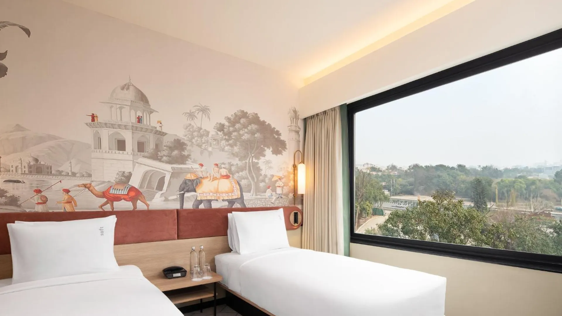 Holiday Inn Gurgaon Nh8 By Ihg Indie