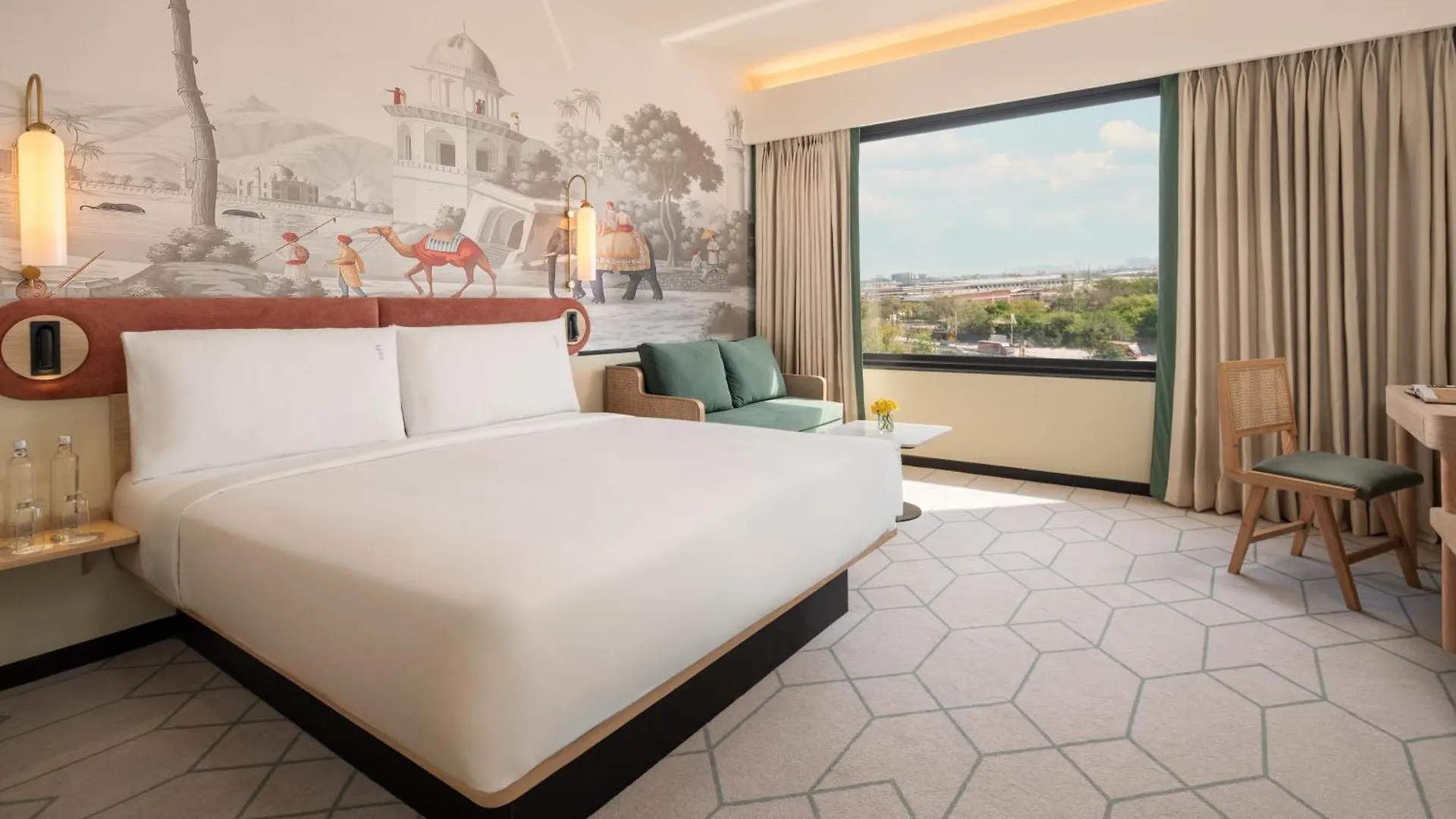 Holiday Inn Gurgaon Nh8 By Ihg