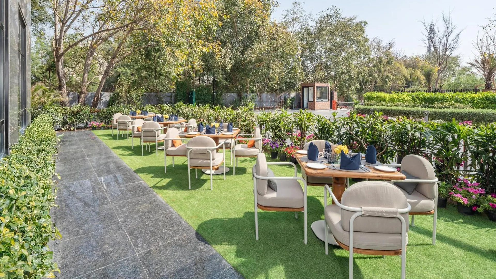 Holiday Inn Gurgaon Nh8 By Ihg 호텔