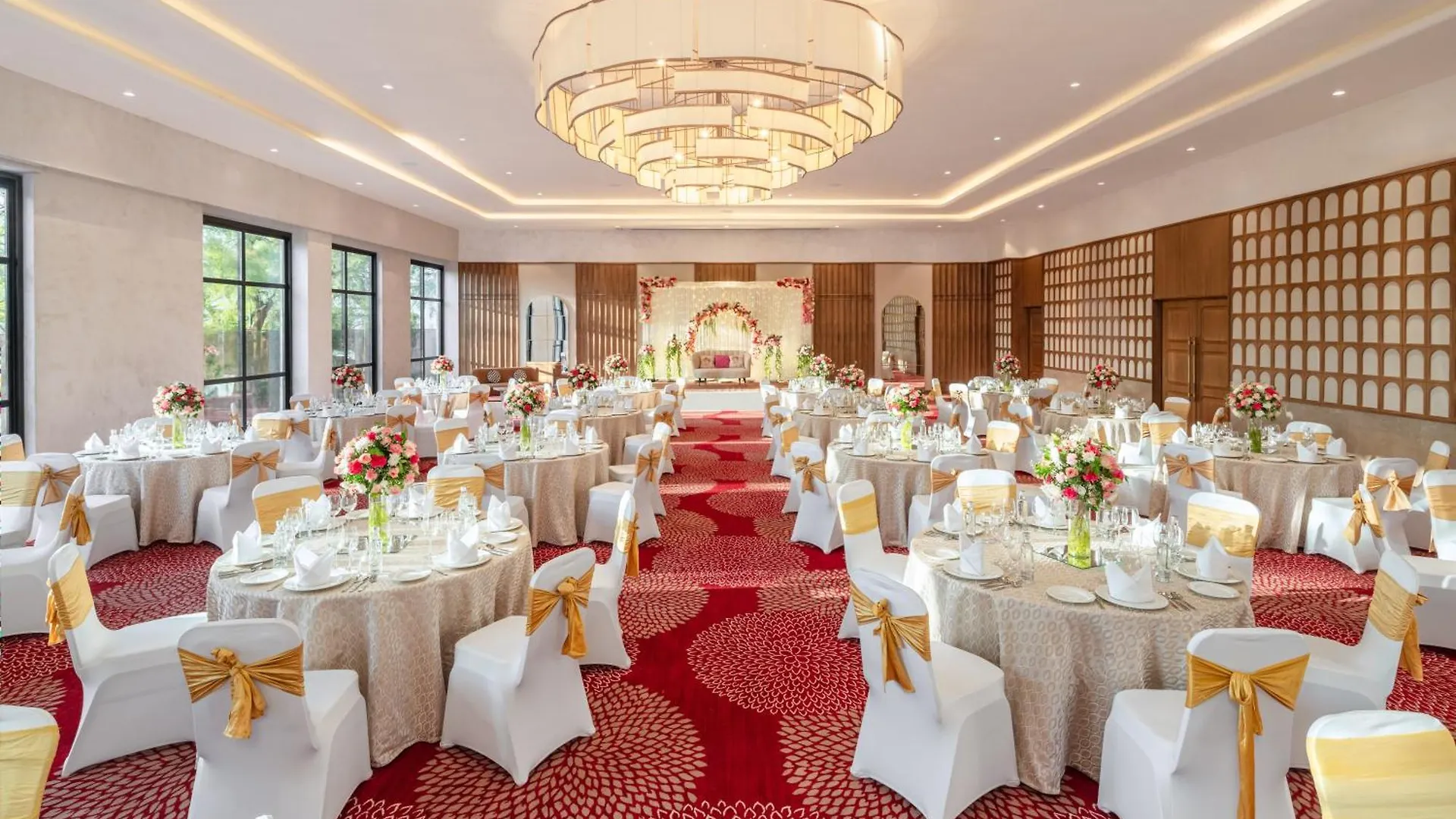 Holiday Inn Gurgaon Nh8 By Ihg 호텔