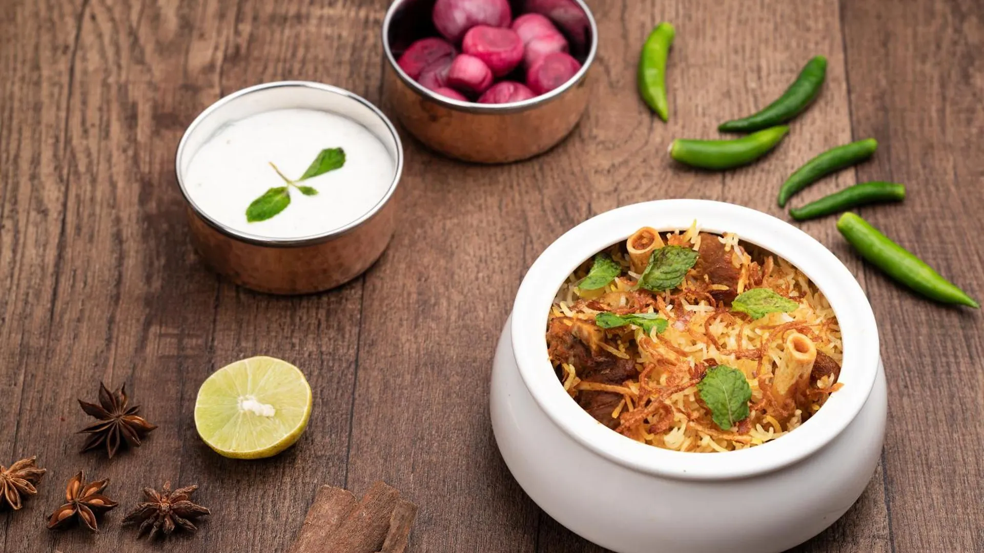 호텔 Holiday Inn Gurgaon Nh8 By Ihg